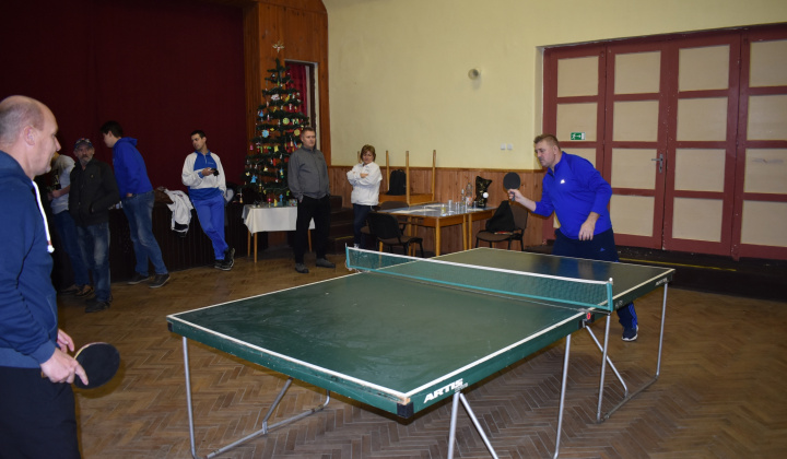 Stolnotenisový a darts turnaj 29.12.2018 -Szilveszteri ping-pong