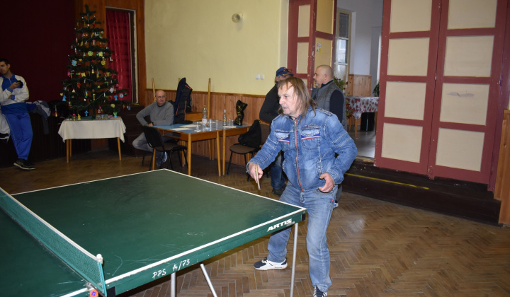 Stolnotenisový a darts turnaj 29.12.2018 -Szilveszteri ping-pong