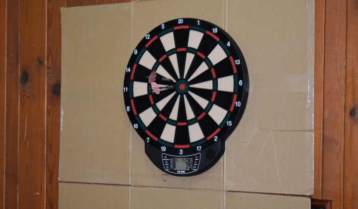 Stolnotenisový a darts turnaj 29.12.2018 -Szilveszteri ping-pong