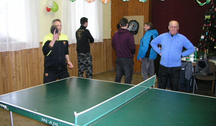 Stolnotenisový a Darts turnaj dec.2017 - Szilveszter-i ping-pong