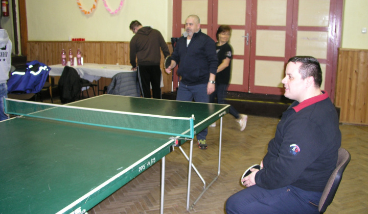 Stolnotenisový a Darts turnaj dec.2017 - Szilveszter-i ping-pong