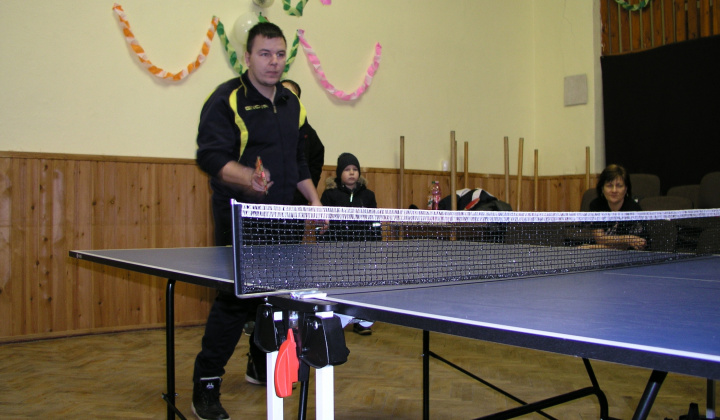 Stolnotenisový a Darts turnaj dec.2017 - Szilveszter-i ping-pong